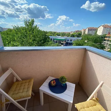 D Apartment Free Private Parking Fast Wi-Fi Νόβι Σαντ Εξωτερικό φωτογραφία